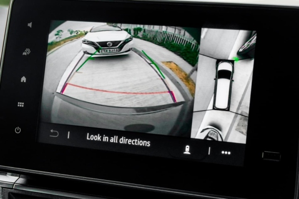 Nissan Townstar Combi Akıllı Çevre Görüş Sistemi